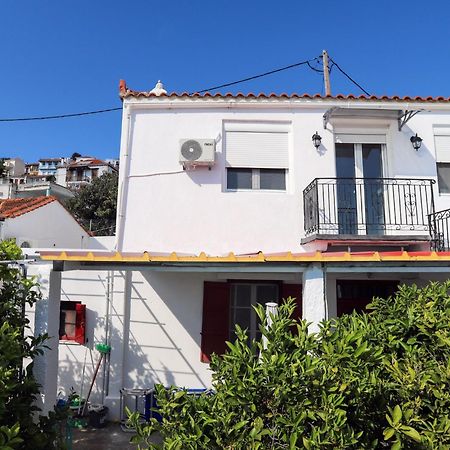 מלון גלוסה Angelinas House מראה חיצוני תמונה