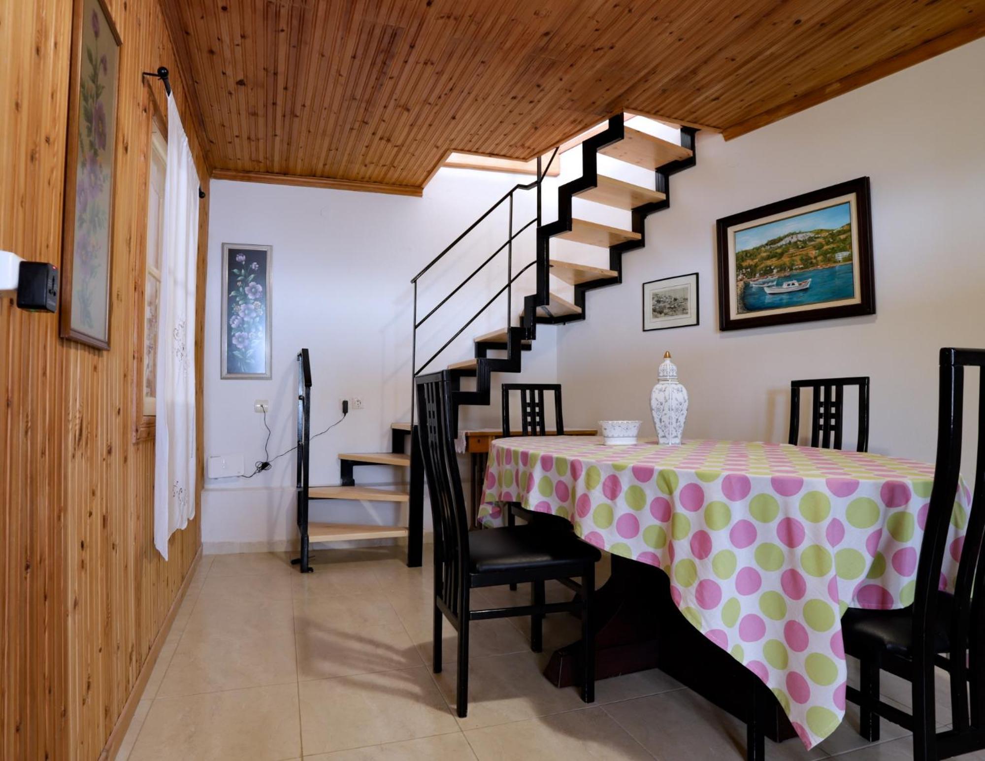 מלון גלוסה Angelinas House מראה חיצוני תמונה